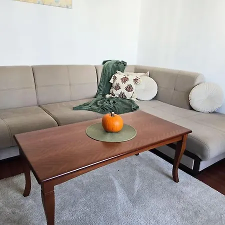 2 Bedroom In Center, Near Metro